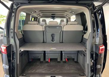Volkswagen Multivan Style — photo 10