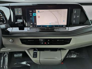 Volkswagen Multivan TDI California Beach — photo 11