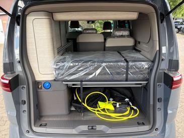 Volkswagen Multivan EHybrid 4Motion Ocean Grey — photo 9
