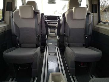 Volkswagen Multivan TDI California Beach Elegance — photo 8