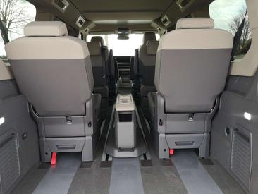 Volkswagen Multivan TDI California Beach Elegance — photo 10