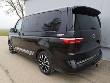 Volkswagen Multivan Hybrid 4Motion Sport Edition — photo 3