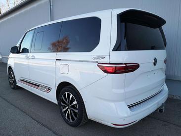 Volkswagen Multivan Hybrid 4Motion Sport Edition Elegance — photo 3