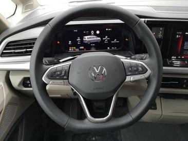 Volkswagen Multivan TDI Edition — photo 5