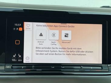 Volkswagen Multivan EHybrid Style — photo 14