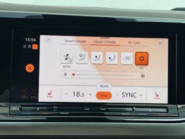 Volkswagen Multivan EHybrid Style — photo 21