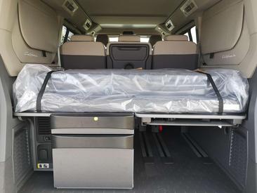 Volkswagen Multivan TDI Beach Camper Plus — photo 10
