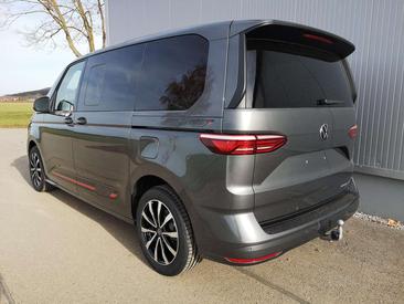 Volkswagen Multivan Hybrid 4Motion Elegance — photo 3