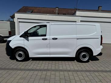 Volkswagen Transporter — photo 6