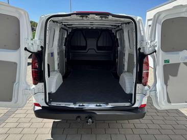 Volkswagen Transporter — photo 19