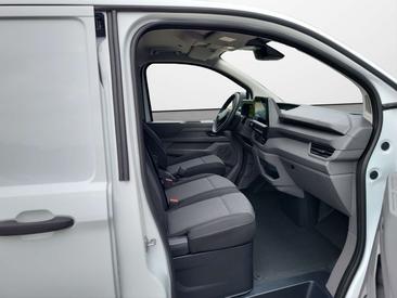 Volkswagen Transporter — photo 13
