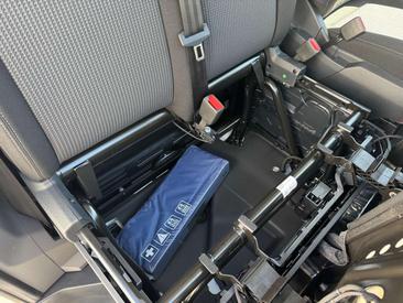 Volkswagen Transporter — photo 25