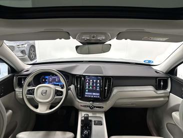 Volvo XC60 T6 Recharge Plus — photo 12