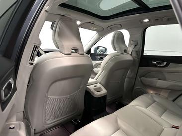 Volvo XC60 T6 Recharge Plus — photo 18