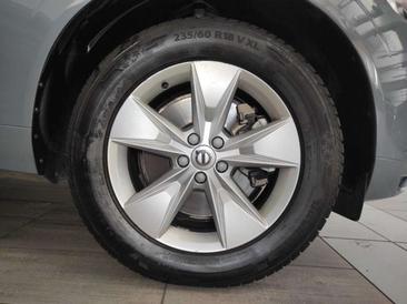 Volvo XC60 B4 Core — photo 4