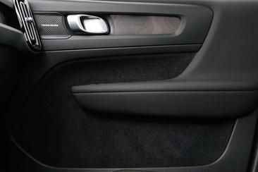 Volvo XC40 T5 Recharge Ultimate — photo 21