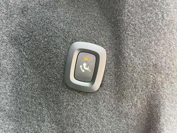Volvo XC60 Recharge Ultimate — photo 10