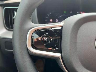Volvo XC60 Recharge Ultimate — photo 17