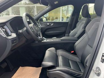 Volvo XC60 T6 Recharge Plus — photo 24