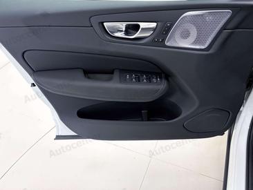 Volvo XC60 T8 Recharge Ultimate — photo 18