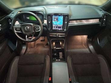 Volvo XC40 Recharge Ultimate — photo 10