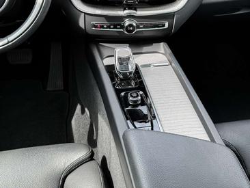 Volvo XC60 Inscription — photo 10