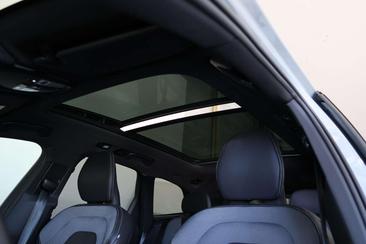 Volvo XC60 T6 Recharge Plus — photo 14