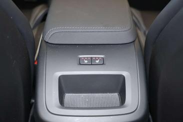 Volvo XC60 T6 Recharge Plus — photo 17