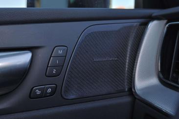 Volvo XC60 T6 Recharge Plus — photo 10