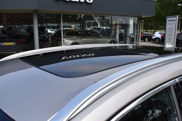 Volvo XC60 T6 Recharge Plus — photo 10
