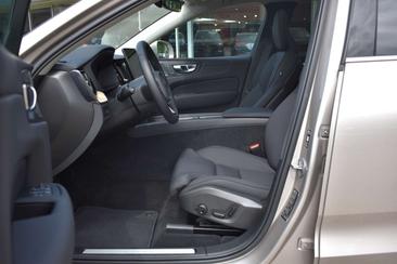 Volvo XC60 T6 Recharge Plus — photo 26