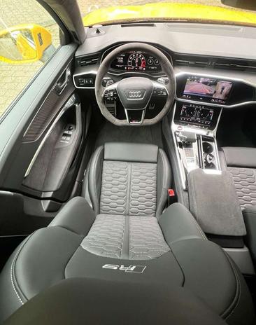 Audi RS6 Performance — photo 14