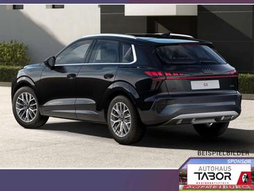 Audi Q3 — photo 2