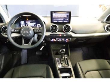 Audi Q2 S Line — photo 3