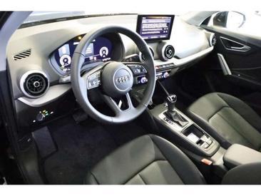 Audi Q2 S Line — photo 13