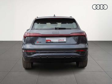 Audi Q8 E-tron S Line 55 — photo 6