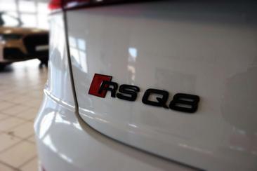 Audi RSQ8 — photo 3