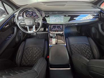 Audi SQ7 Competition — photo 8