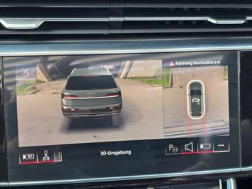 Audi SQ7 Competition — photo 18
