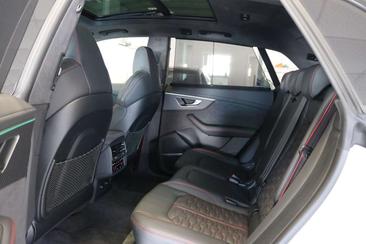 Audi RSQ8 — photo 33
