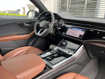 Audi Q8 S Line Competition+ 50 — photo 13