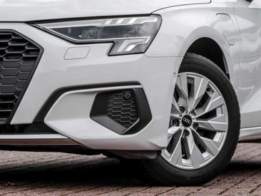 Audi A3 40 TFSIe — photo 5