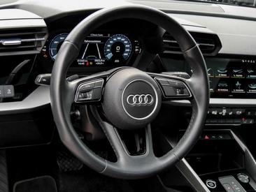 Audi A3 40 TFSIe — photo 8