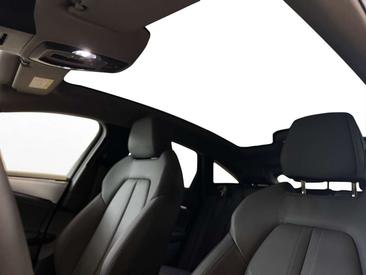 Audi A6 E-tron S Line — photo 9