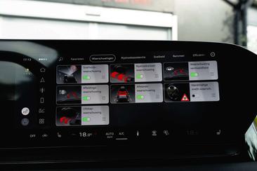 Audi Q6 E-tron Performance — photo 22