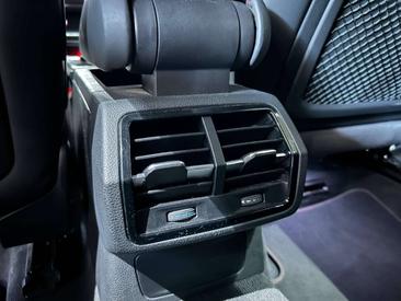 Audi RSQ3 Sportback — photo 19