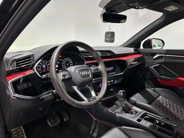 Audi RSQ3 Sportback — photo 20