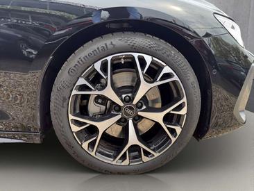 Audi A6 S Line Avant 30 TDI — photo 22