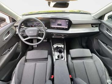Audi Q3 Sportback — photo 6