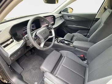 Audi Q3 Sportback — photo 8